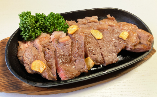 北海道湧別町のふるさと納税 北海道産　ゆうべつ牛ステーキ・焼き肉セット　約800g　B