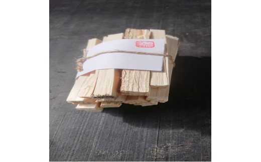 北海道白糠町のふるさと納税 スウェーデントーチ(ウッドキャンドル)