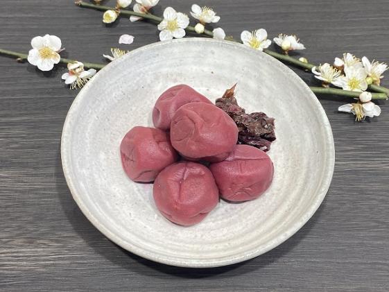 Th 03 40年作り続けてきた無添加梅干し 大梅 と赤しそふりかけのセット 三重県多気町 セゾンのふるさと納税