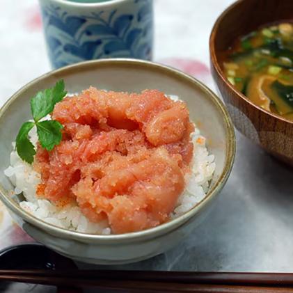 福岡県鞍手町のふるさと納税 無着色 訳あり 博多辛子明太子 切子2kg 味わい豊かに粒仕立て 株式会社マル五《30日以内に出荷予定(土日祝除く)》明太子 めんたいこ